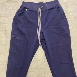 Navy M/P figs joggers